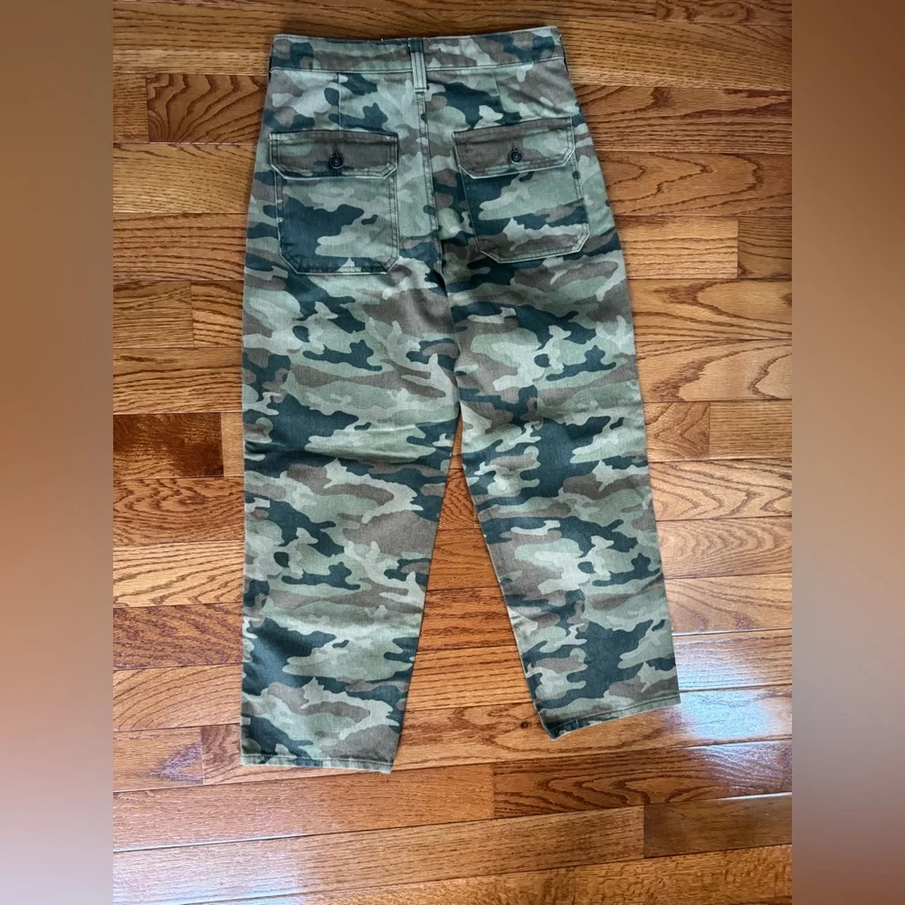 FREE PEOPLE: REMY CAMO CROPPED PANTS‎ Sz 27